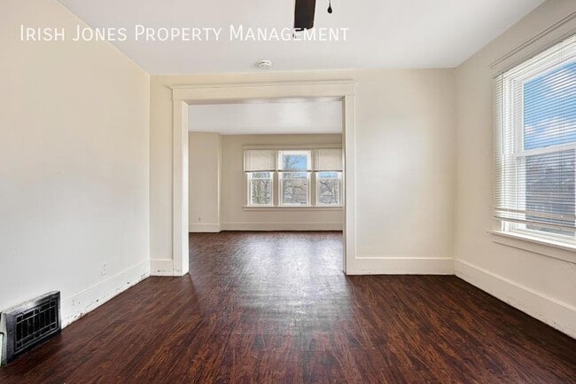 Building Photo - 137 Wilkes Ave