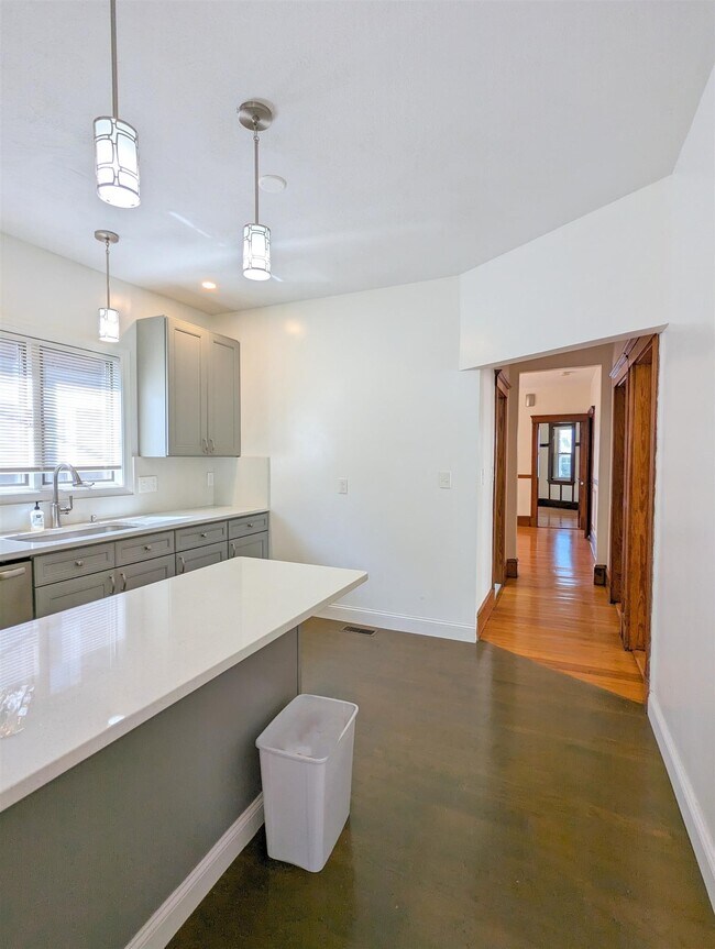 Foto del edificio - 110 W Quincy St