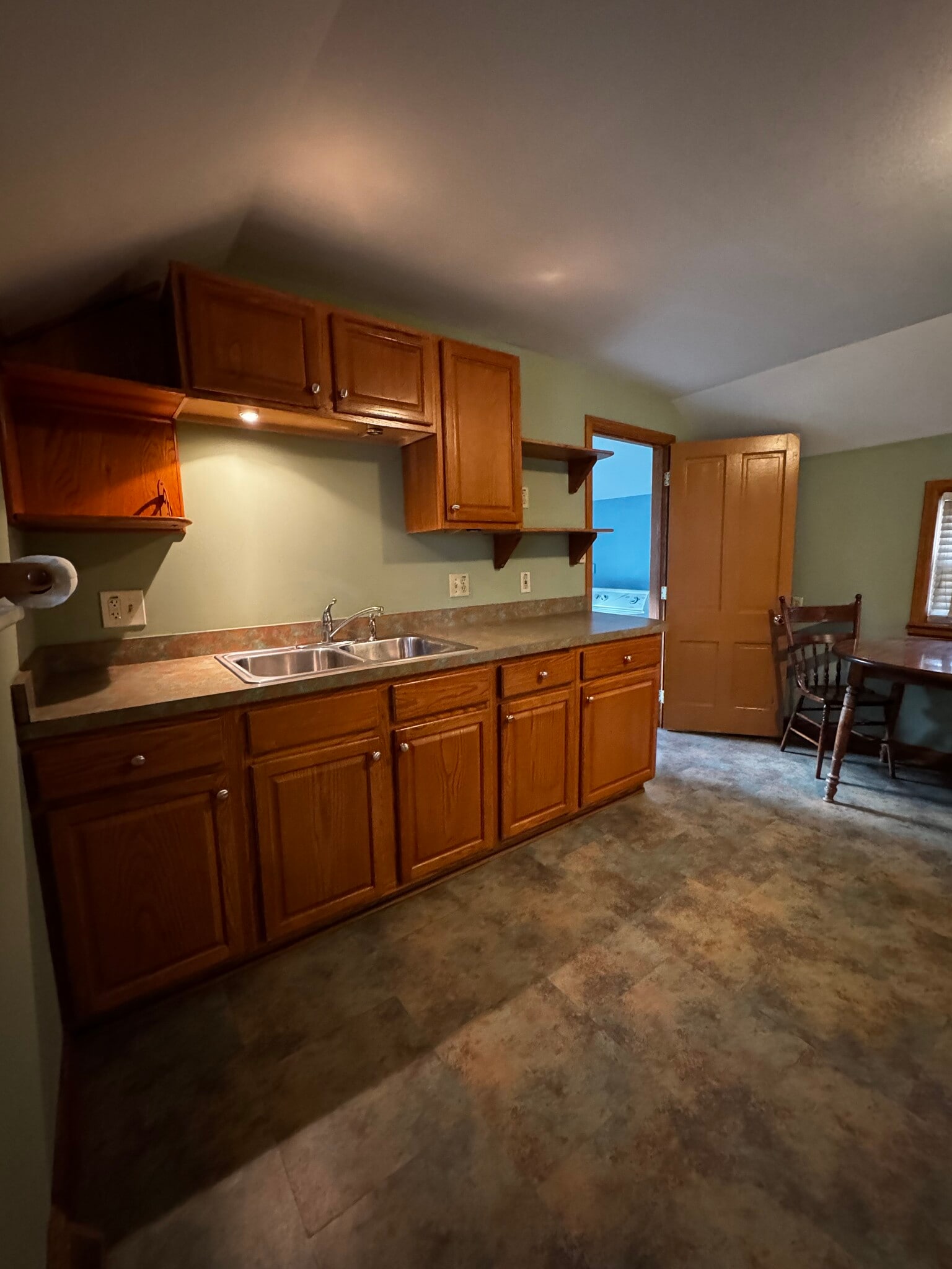 2444 W 10th St Cleveland, OH 44113 – photo 5