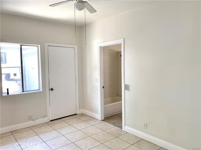 Foto del edificio - 701 S Sycamore St