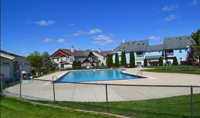 Piscina Steeplchase - 321 Steeplechase Ct