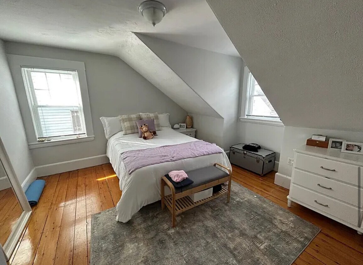 Foto principal - 68 Willow Ave