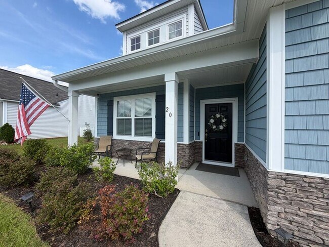 Foto del edificio - 4-bedroom, 2.5 bath home in The Enclave at Berwick, Savannah, GA.