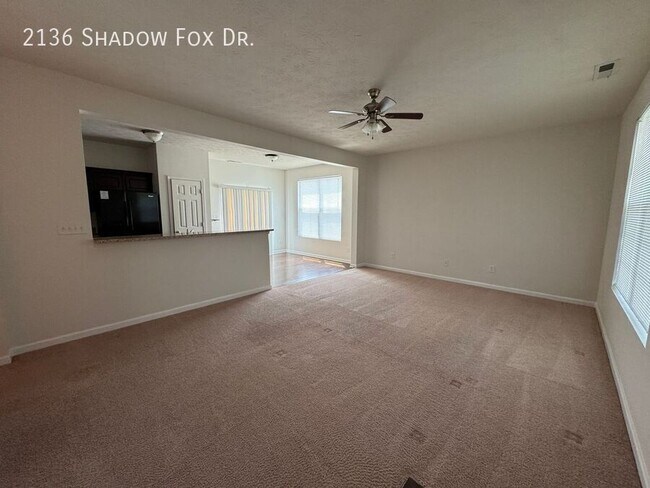 Foto del edificio - 2136 Shadow Fox Dr