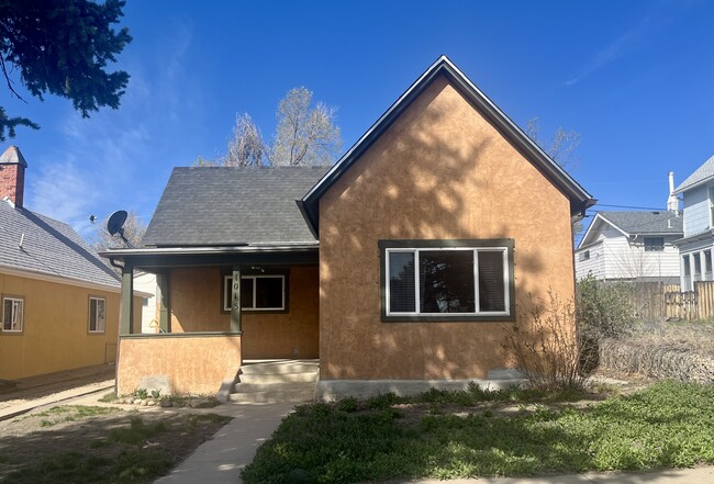 Front of house - 1013 Arizona Ave