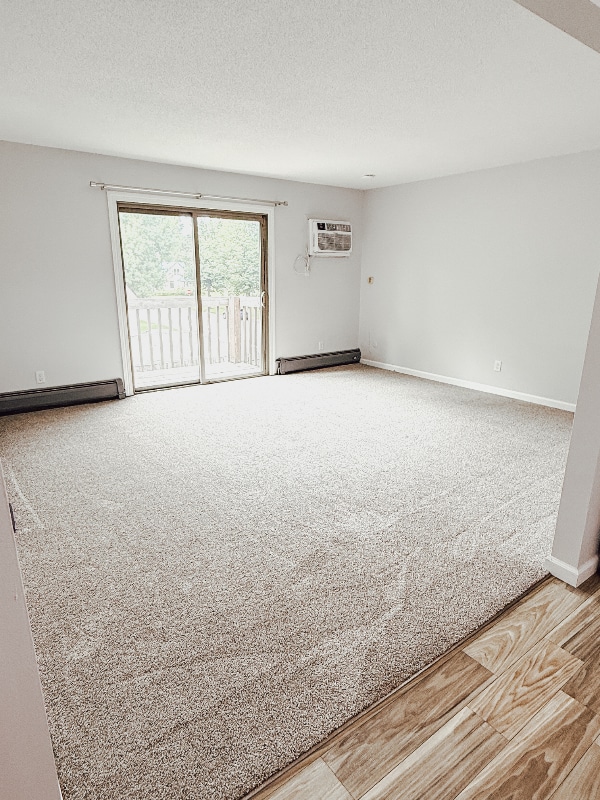 Building Photo - 211 W Pipestone Ave