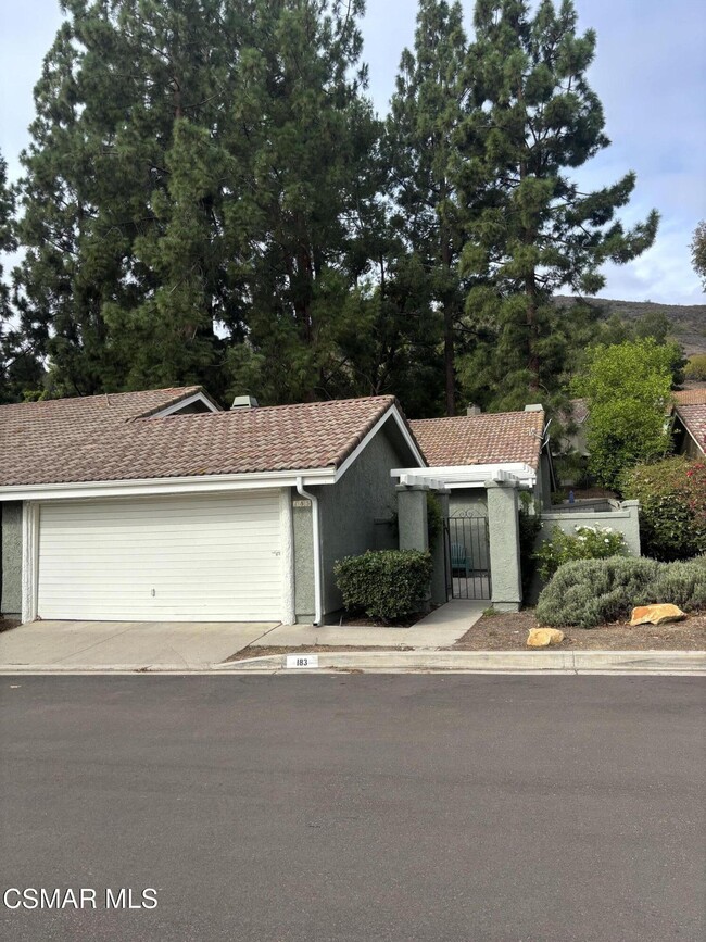 Building Photo - 183 Conifer Cir