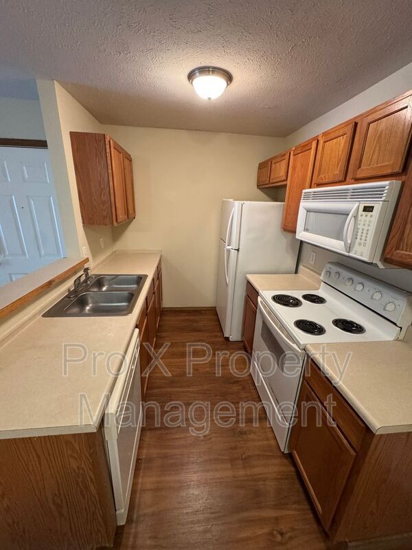 Foto del edificio - 2119 Southfork Dr