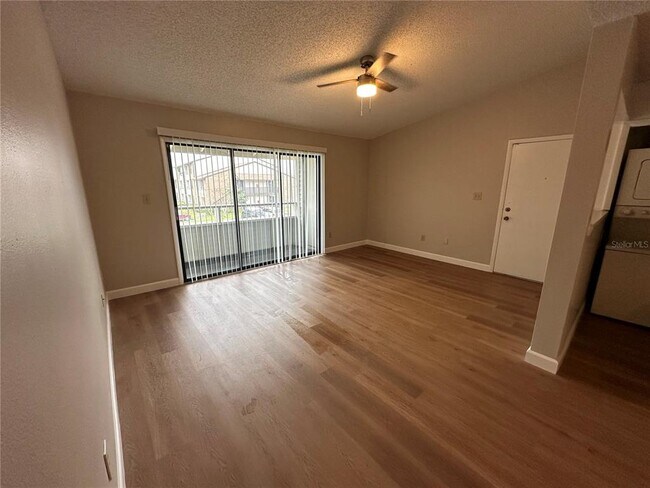 Building Photo - 4623 Cason Cove Dr