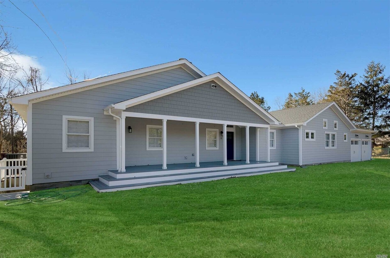 6 Trynz Ln, Hampton Bays, NY 11946 House Rental in Hampton Bays, NY