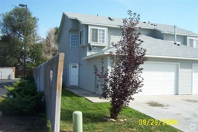 Foto del edificio - 906-932 S Diamond St