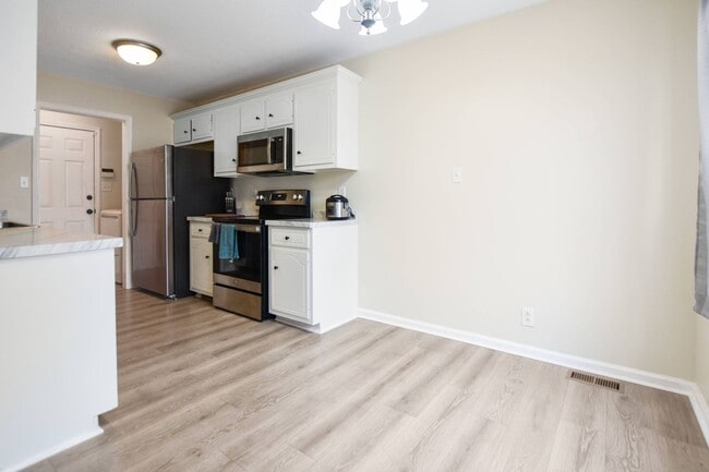 Building Photo - 3847 Margie Ct
