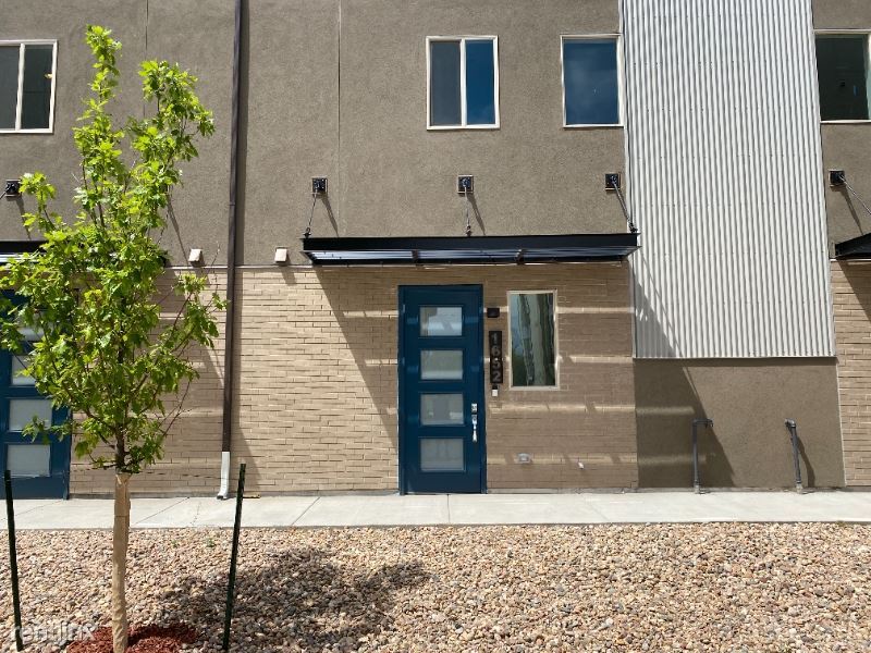 Primary Photo - 2 br, 4 bath Townhome - 1652 Julian Street