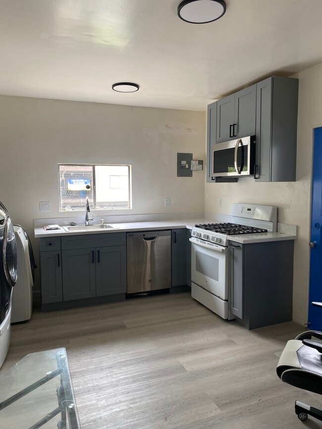 Remodeled kitchen - 2344 Fulton St