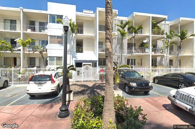 Primary Photo - 641 Espanola Way
