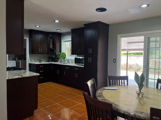 Foto del edificio - 10291 Masterson Rd