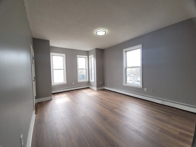 Foto del edificio - 26 Endicott St