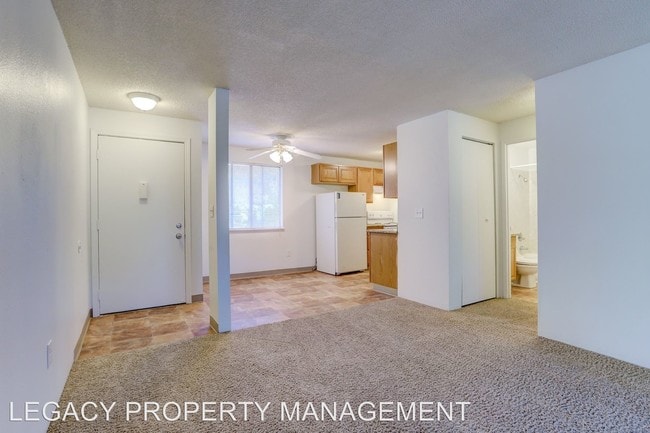 Foto del edificio - 3835 NE 152nd Ave