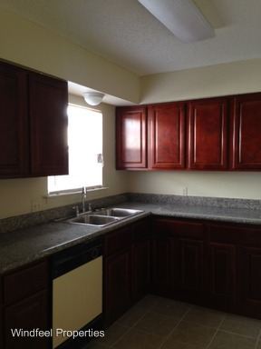 Building Photo - 5698 Tullis Dr