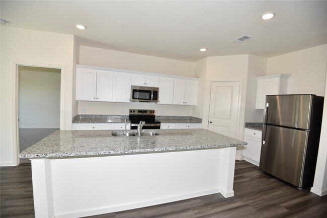 Foto del edificio - 21654 Cottage Ln