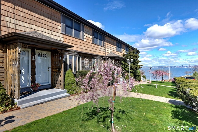 Foto del edificio - 1 Cora St