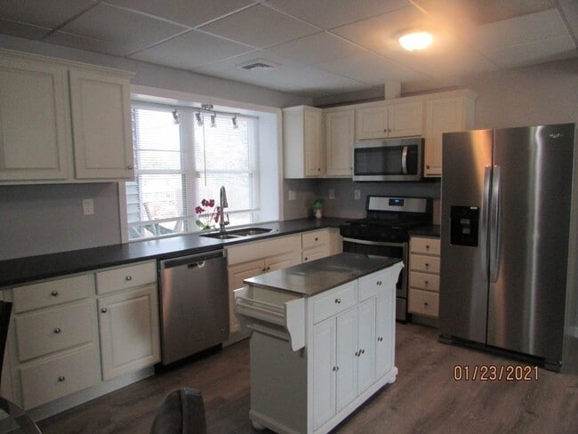 Foto del edificio - 218 Hart St