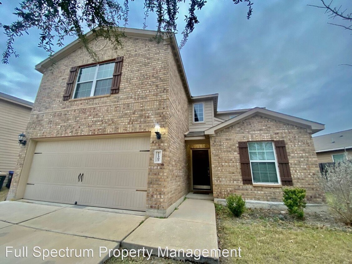 3 br, 2.5 bath House 11307 Luckey Ledge House for Rent in San