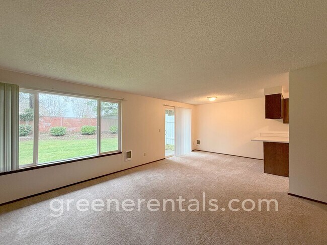 Foto del edificio - 2BD/1BA West Olympia Duplex