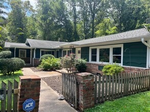 Building Photo - 3269 US-176