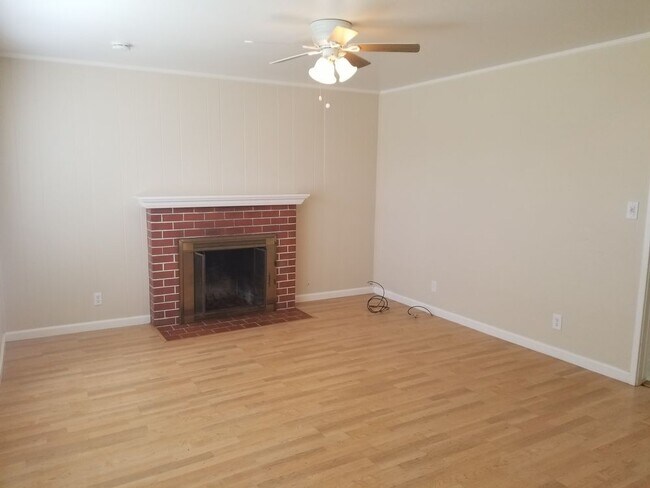 Foto del edificio - Charming 3 bedroom home in Petaluma