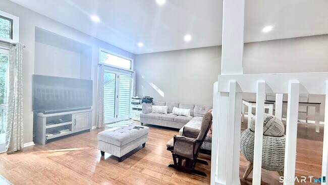 Foto del edificio - 507 Mill Pond Dr