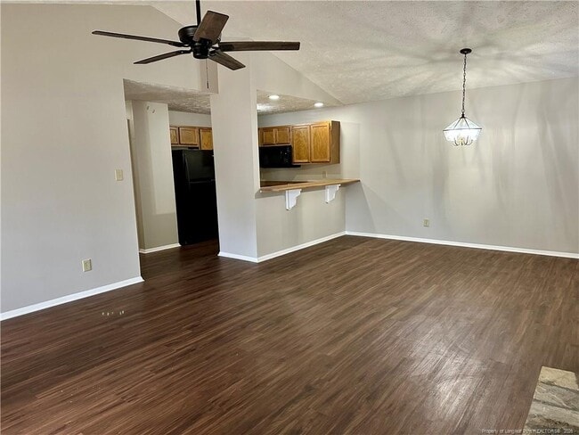 Building Photo - 1849 Tryon Dr