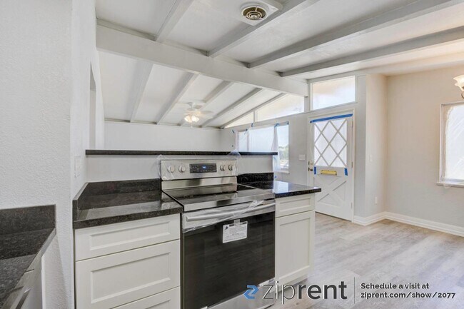 Foto del edificio - 214 W 20th St