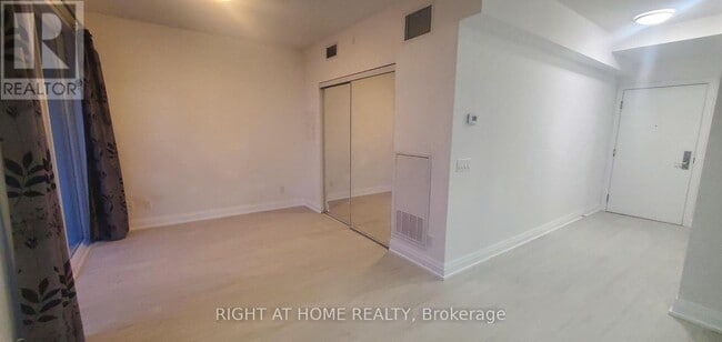 Building Photo - 56 Annie Craig Dr