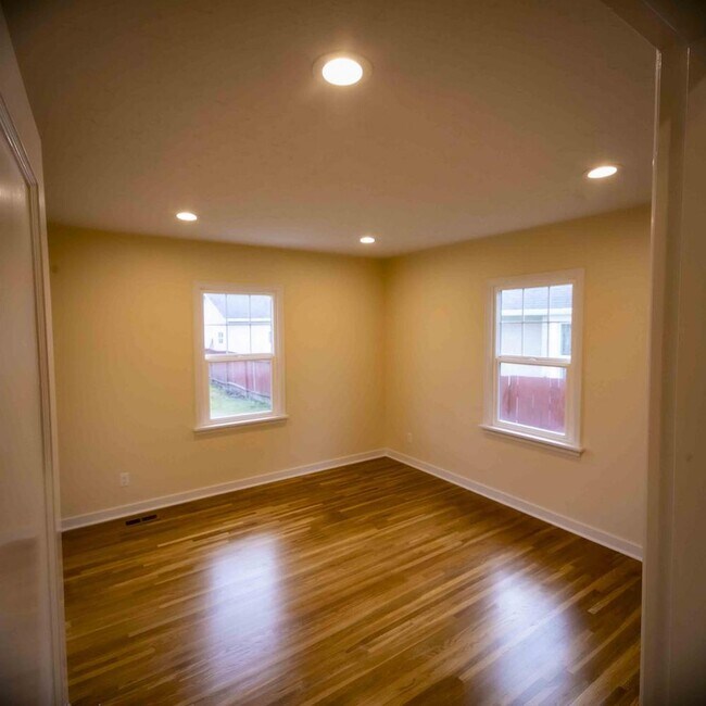 Foto del edificio - 4 bedroom in Walla Walla WA 99362
