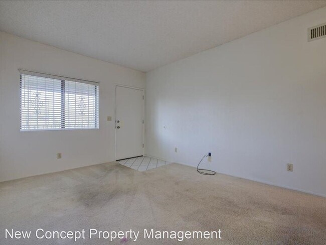 Building Photo - 2 br, 2 bath House - 7666 E. 22nd St #52