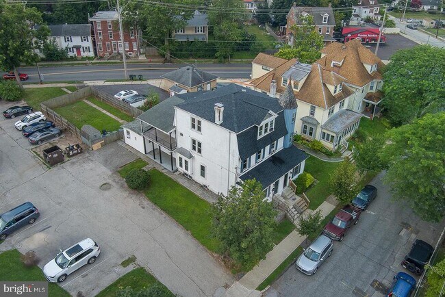 Foto del edificio - 324 4th Ave