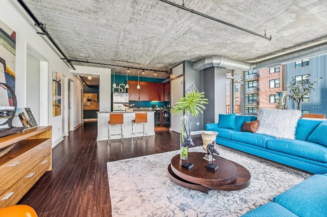 Foto del edificio - 960 S Clark St