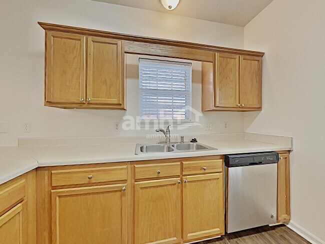 Foto del edificio - 6852 Scarlet Ridge Dr