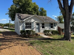 176 Rural Ave
