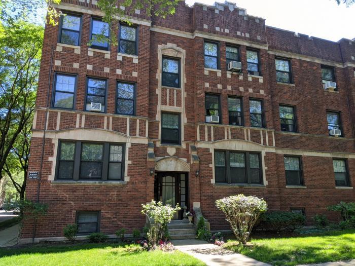 Primary Photo - 1 bedroom in Evanston IL 60202