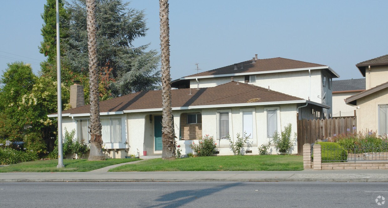 Building Photo - 1840 Scott Boulevard