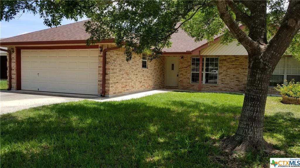 1324 Summerwood Dr, New Braunfels, TX 78130 Townhome Rentals in New