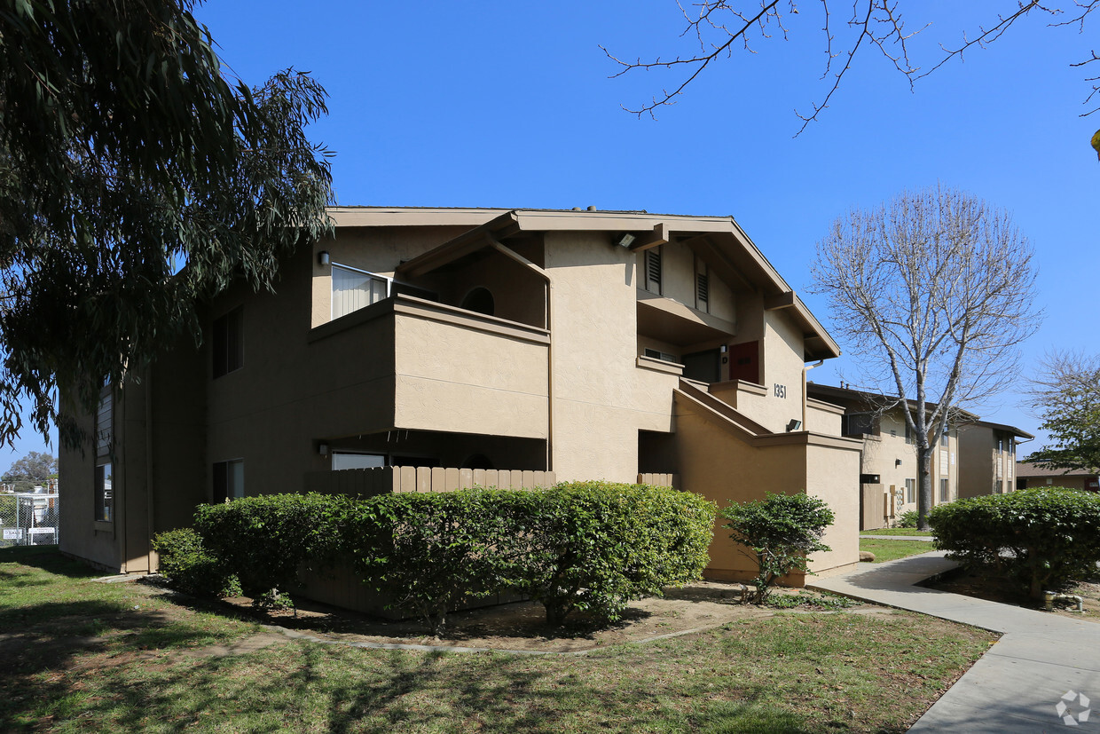 Foto principal - 1351 Hollister St