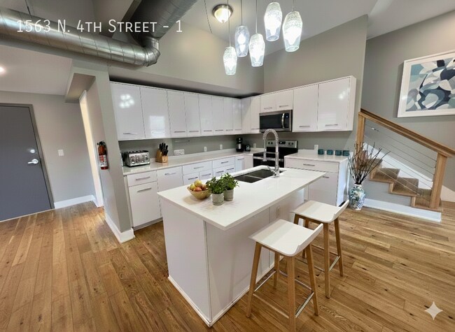 Foto del edificio - 1563 N 4th St