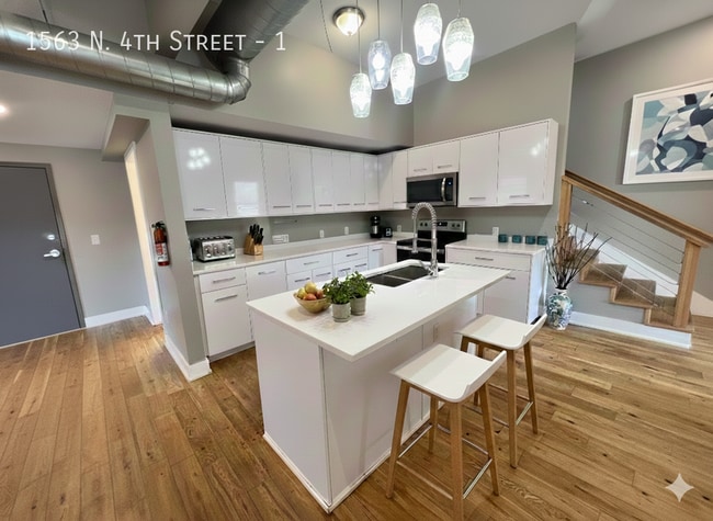 Building Photo - 1563 N 4th St