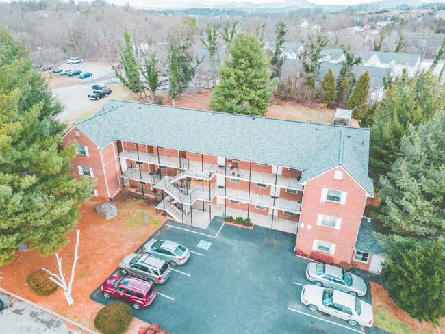 Building Photo - Stone Ridge Apartments