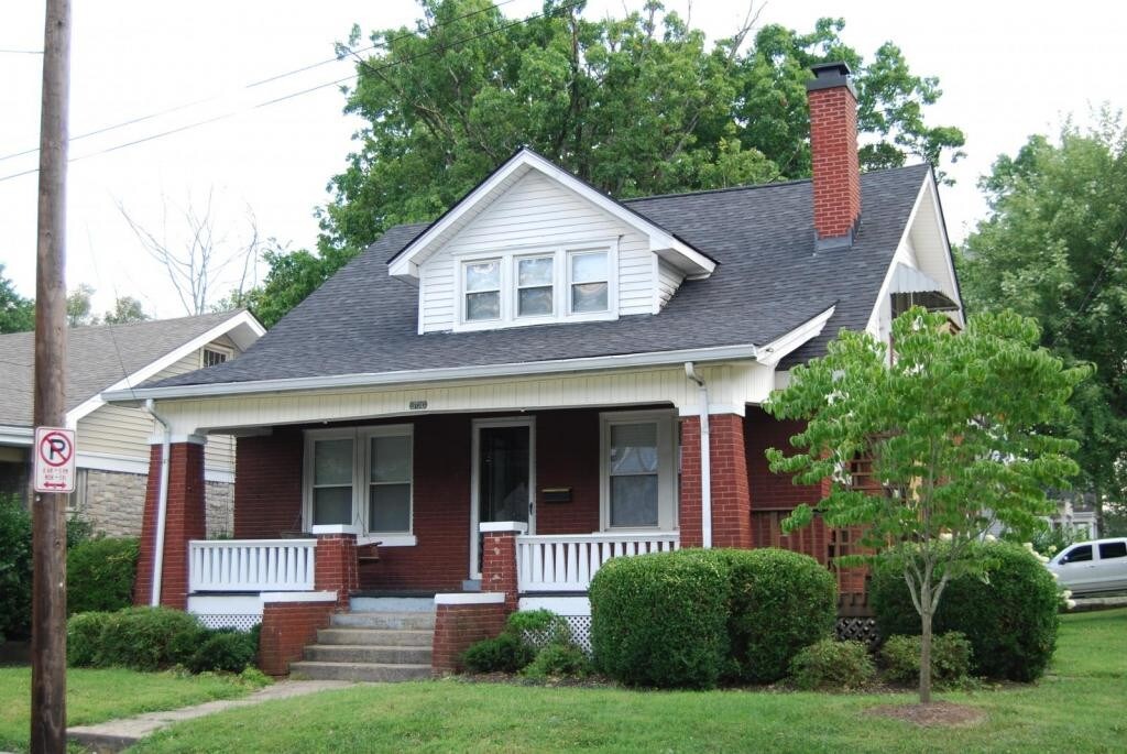 Primary Photo - 600 Columbia