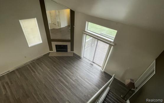 Building Photo - 5469 Country Hearth Ln