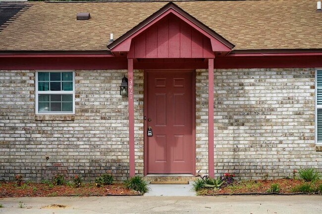 Foto del edificio - 3421 N Carnation Ct